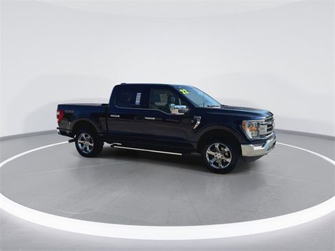 Used 2022 Ford F150 Lariat image 2