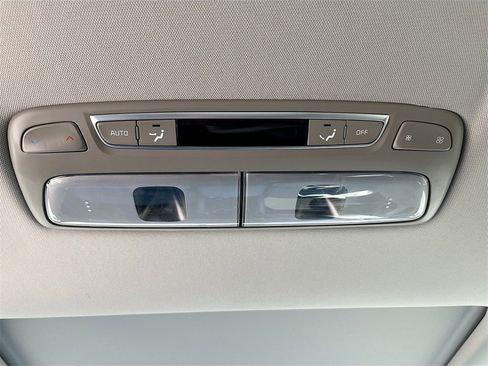 Used 2022 Kia Telluride S image 26