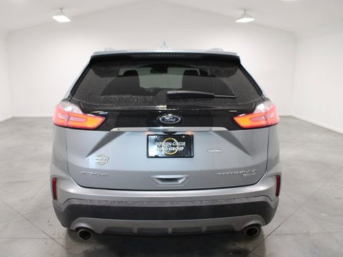 Used 2020 Ford Edge Titanium FWD image 8