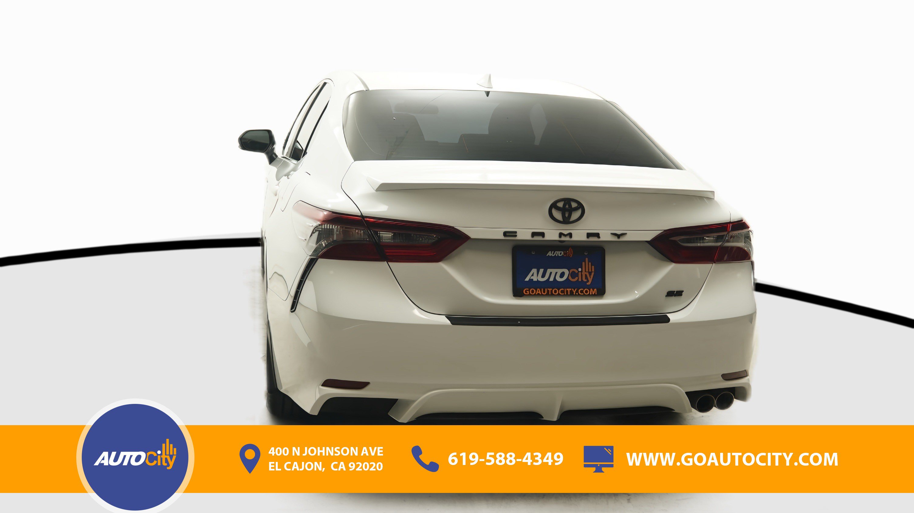 Used 2024 Toyota Camry SE w/ Blackout Package (TMS) FWD image 15