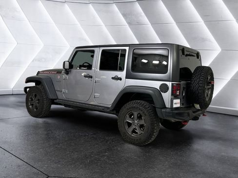 Used 2017 Jeep Wrangler Unlimited Rubicon AWD/4WD image 6