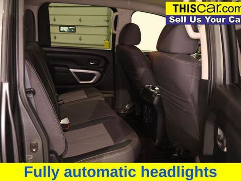 Used 2021 Nissan Titan SV w/ SV Convenience Package image 22