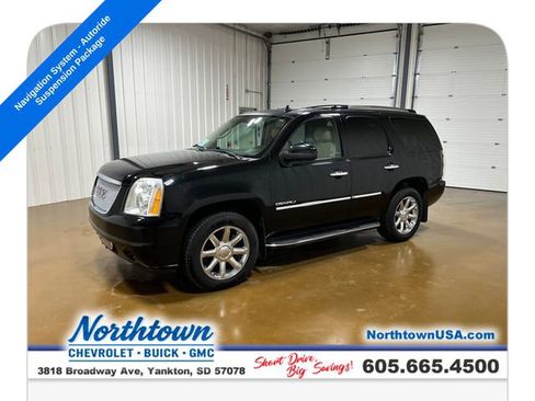 Used 2013 GMC Yukon Denali AWD/4WD image 1