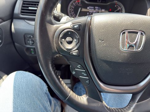 Used 2023 Honda Ridgeline RTL-E image 23