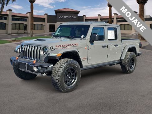 Used 2021 Jeep Gladiator Mojave image 4