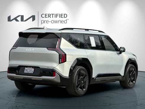 Certified 2024 Kia EV9 GT-Line image 4
