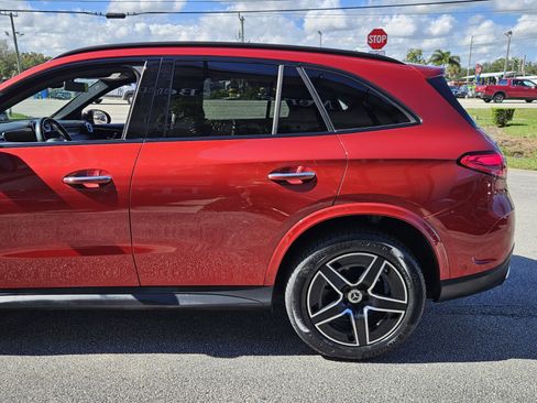 Used 2023 Mercedes-Benz GLC 300 GLC 300 image 8