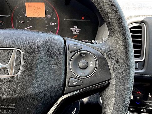 Used 2020 Honda HR-V EX image 19