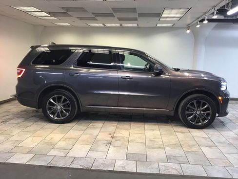 Used 2018 Dodge Durango GT image 2