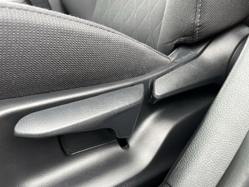 Used 2025 Toyota Corolla LE FWD image 23