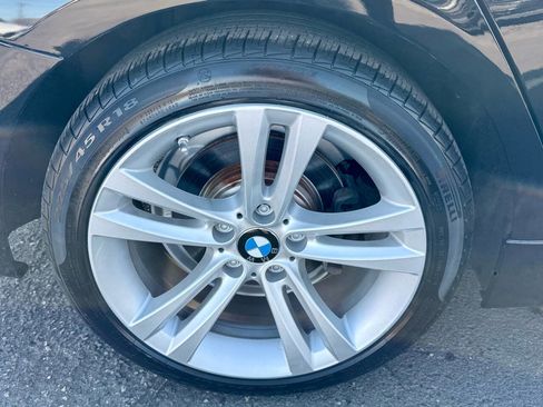 Used 2017 BMW 330i xDrive Sedan image 37