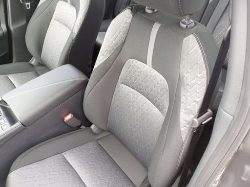 New 2026 Nissan Sentra SV w/ SV Convenience Package FWD image 9