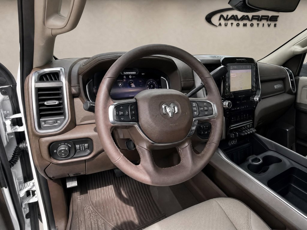 Used 2026 RAM 3500 Laramie AWD/4WD image 12