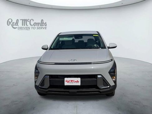 New 2026 Hyundai Kona SE FWD image 8