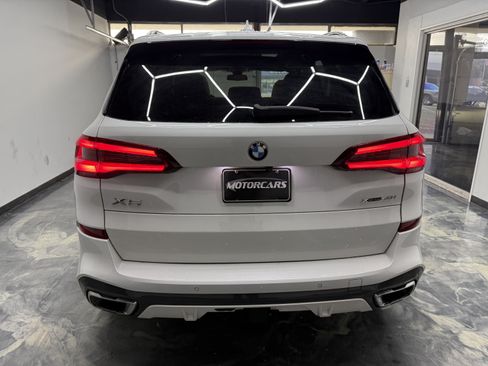 Used 2022 BMW X5 xDrive40i AWD/4WD image 4