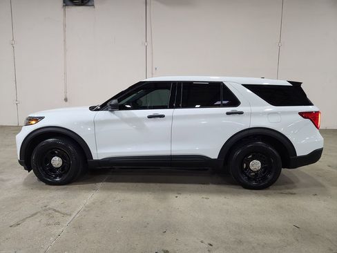 Used 2021 Ford Explorer 4WD Police Interceptor w/ Interior Upgrade Package image 7