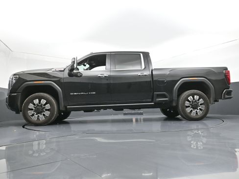 Used 2024 GMC Sierra 2500 Denali w/ Denali Reserve Package image 25