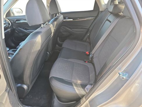 Used 2025 Kia Seltos S image 30