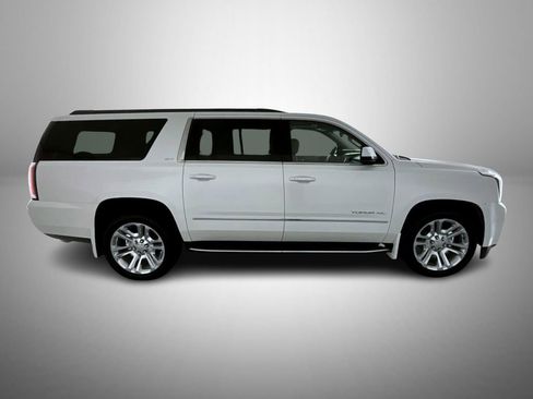 Used 2018 GMC Yukon XL SLT w/ Premium Edition image 4