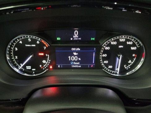 Certified 2022 Cadillac XT5 Premium Luxury image 14