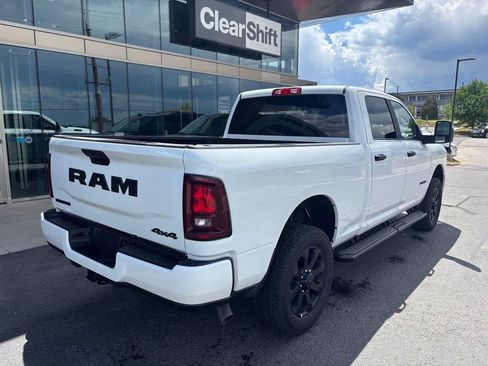Used 2025 RAM 2500 Big Horn AWD/4WD image 4