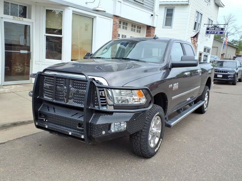 Used 2018 RAM 2500 Big Horn AWD/4WD image 2