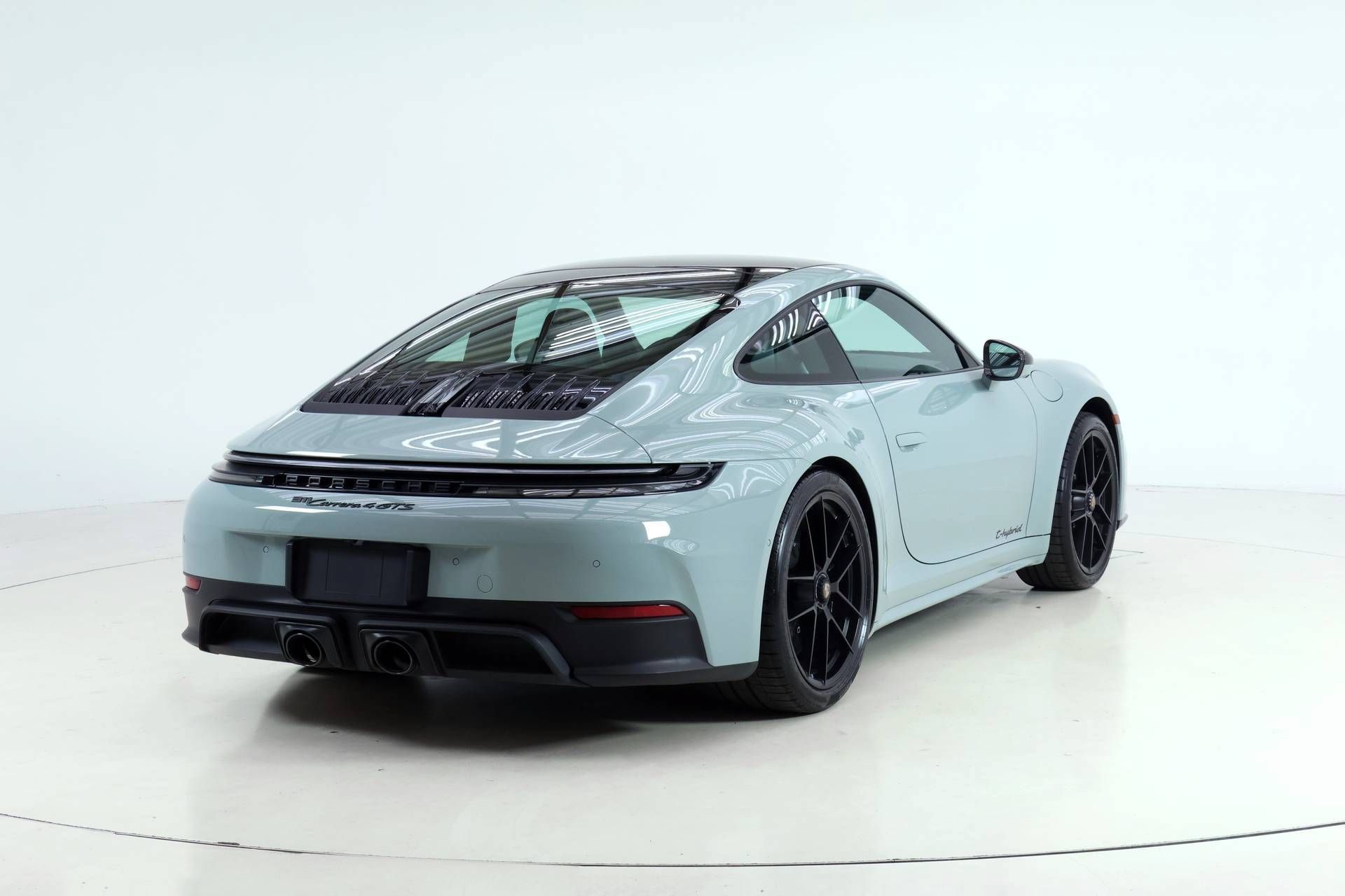 Used 2025 Porsche 911 Carrera 4 GTS AWD/4WD image 6
