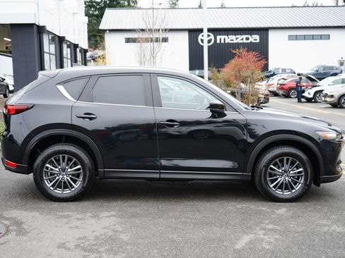 Used 2019 MAZDA CX-5 Touring image 2