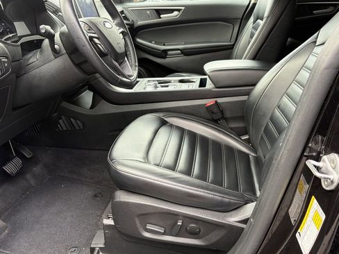 Used 2023 Ford Edge SEL image 22