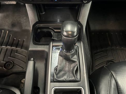 Used 2021 Toyota Tacoma TRD Off-Road w/ TRD Premium Off Road Package image 16