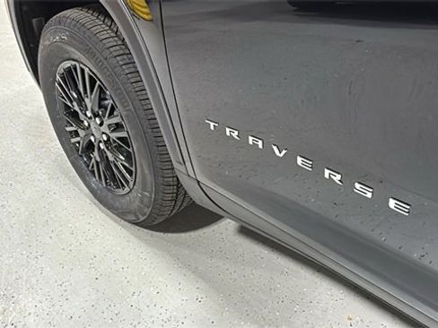 New 2026 Chevrolet Traverse LT w/ Driver Confidence Package image 18
