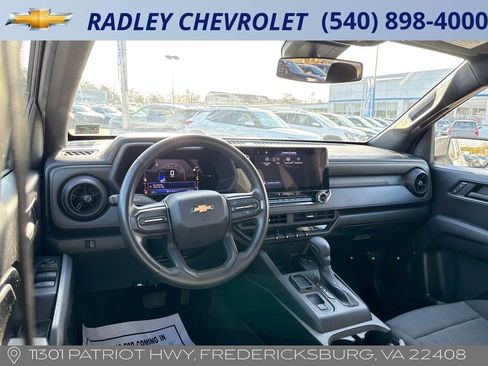 Certified 2023 Chevrolet Colorado W/T image 19