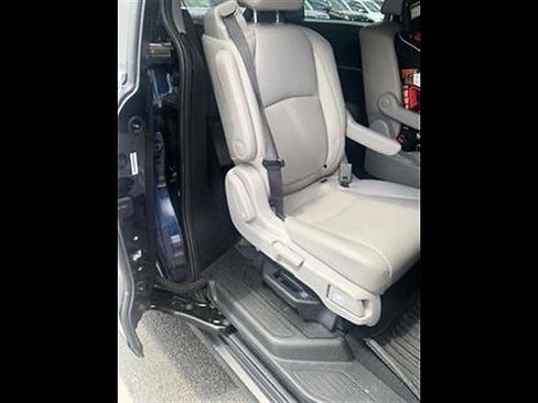 Used 2019 Honda Odyssey EX-L image 8