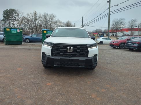 New 2026 Honda Pilot Black Edition image 11