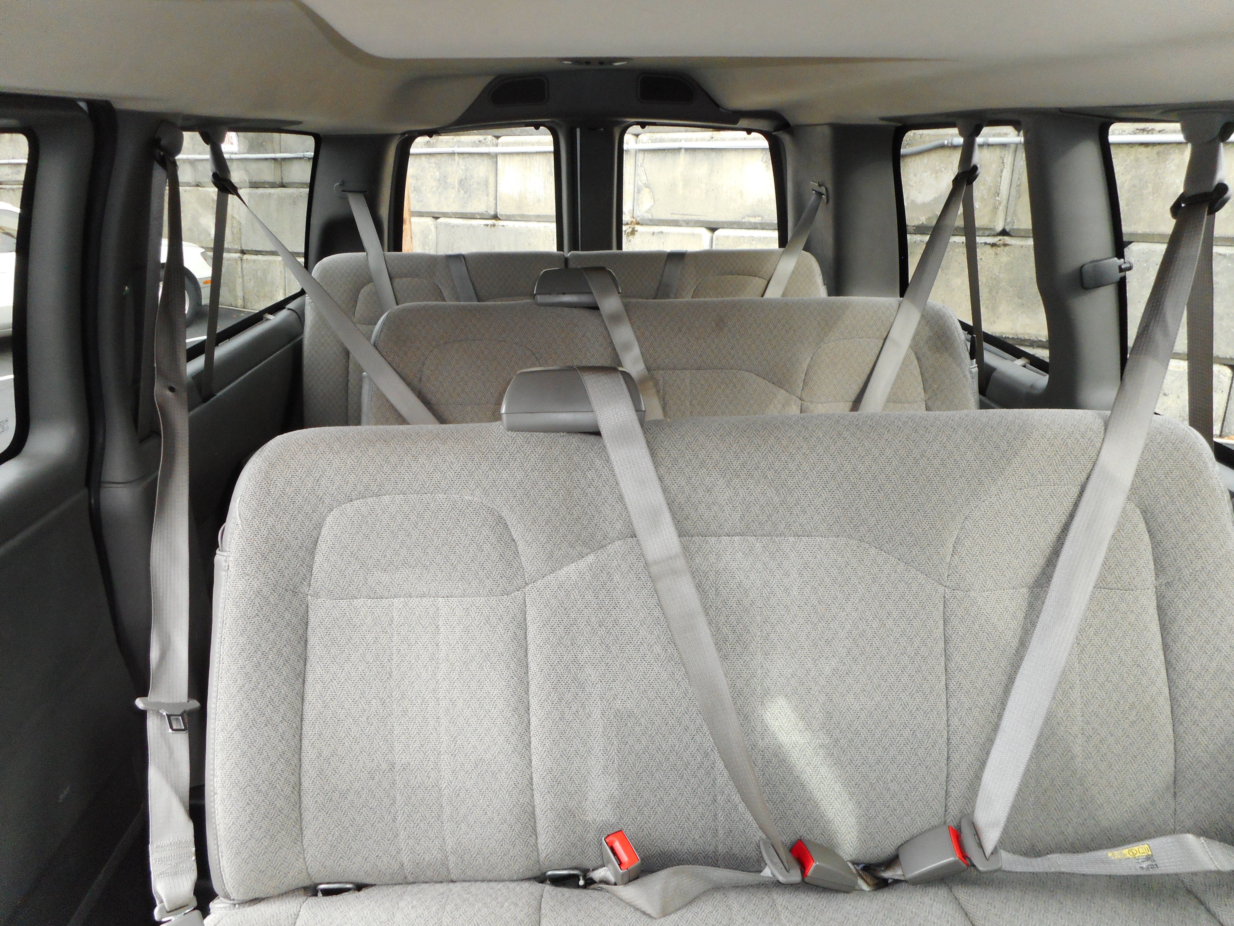 Used 2017 Chevrolet Express 2500 LS RWD image 27