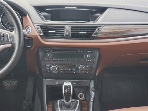 Used 2015 BMW X1 xDrive28i image 26