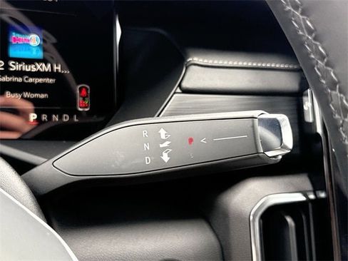 New 2025 GMC Acadia Elevation image 16