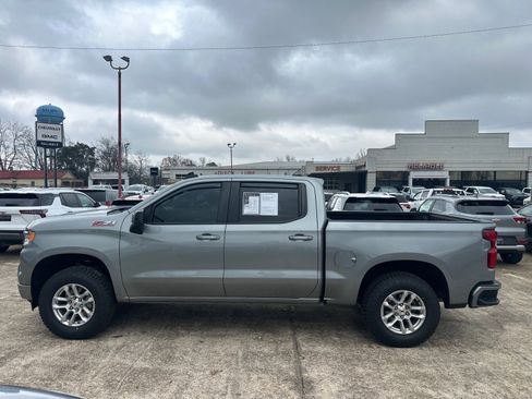 Used 2024 Chevrolet Silverado 1500 RST image 3