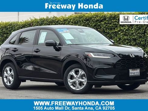 Certified 2025 Honda HR-V LX image 1