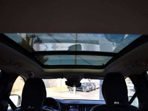 Certified 2025 Volvo XC60 B5 Plus image 22