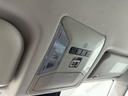 Used 2023 Toyota RAV4 LE image 28