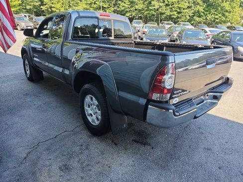 Used 2012 Toyota Tacoma 4x4 Access Cab w/ SR5 Pkg image 7