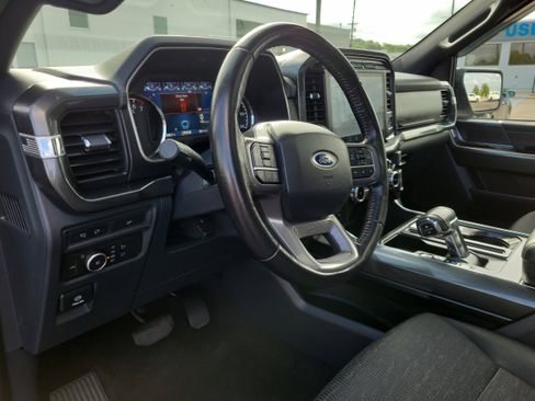 Certified 2022 Ford F150 XLT w/ Equipment Group 302A High image 21