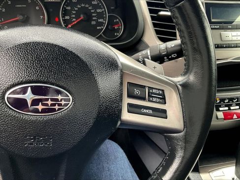 Used 2013 Subaru Outback 2.5i Premium w/ All-Weather Pkg AWD/4WD image 12