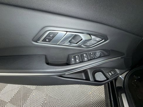 Used 2022 BMW 330i xDrive Sedan w/ Premium Package 2 image 15