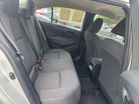 Used 2023 Toyota Corolla LE FWD image 23