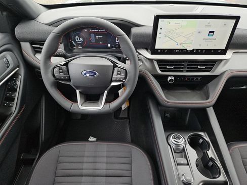New 2026 Ford Explorer ST-Line RWD image 4