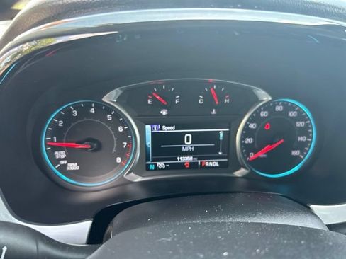 Used 2019 Chevrolet Traverse LT w/ LPO, Floor Liner Package FWD image 7