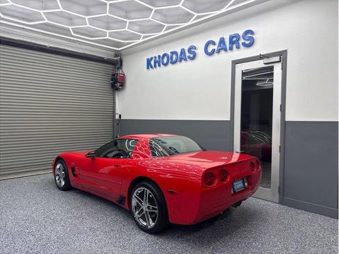 Used 2003 Chevrolet Corvette Z06 w/ Memory Package, 3 Drivers image 3