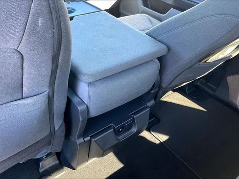 Used 2024 Ford F250 XLT image 11